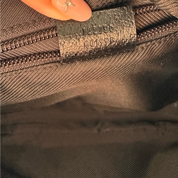 Gucci Black Shoulder Hobo Bag - Picture 7 of 7